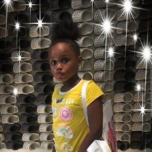 Meet your Posher, Derrick